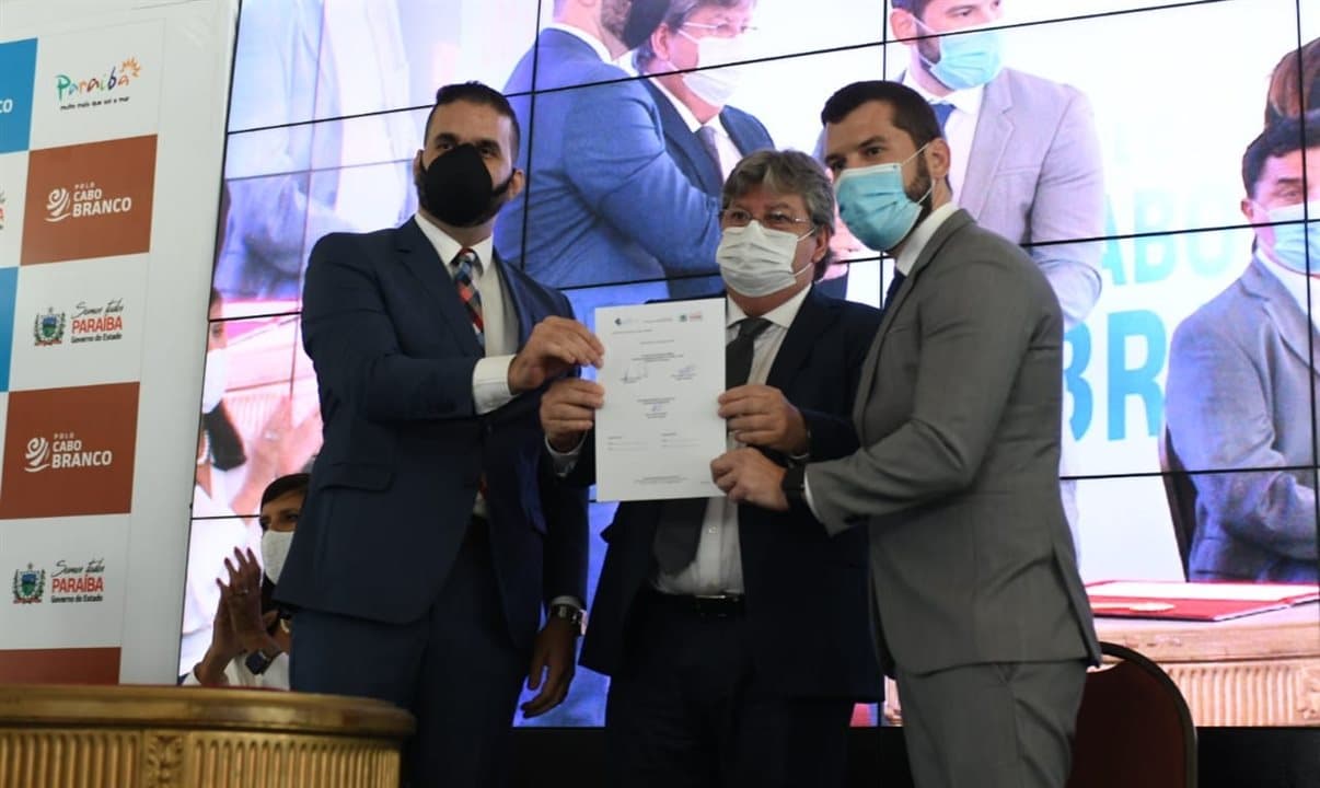 VÍDEOS: Com investimento de R$ 600 milhões e licenças ambientais aprovadas em tempo recorde, PB anuncia três complexos de turismo  com resorts e parque aquático