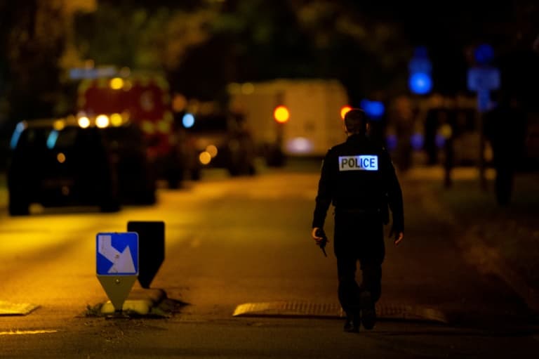 França em choque: professor que mostrou caricaturas de Maomé é decapitado