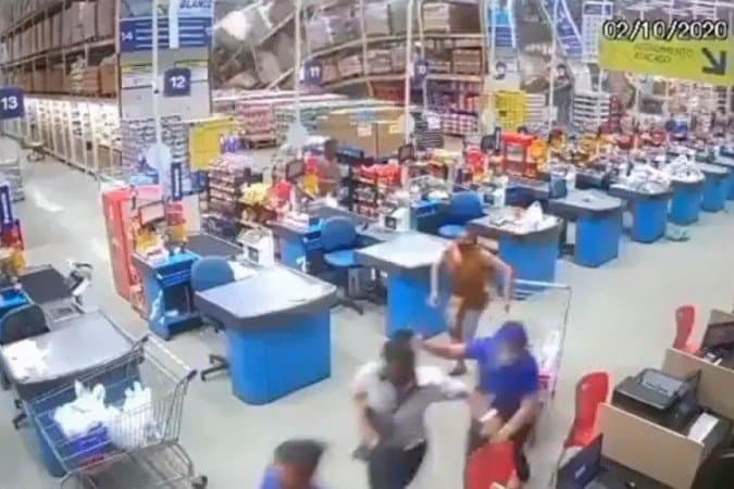 MPT-MA vai investigar causa de desabamento de prateleiras em supermercado