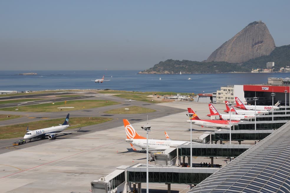 Faturamento do setor de turismo no Brasil tem redução de 33,6% em 2020; Resultado foi puxado por queda de 68% em viagens aéreas