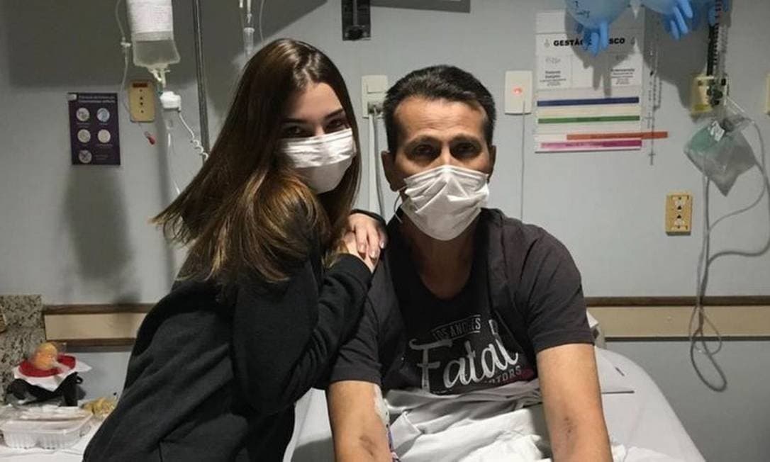 A emocionante lista de planos que filha encontrou em celular do pai meses após morte por câncer