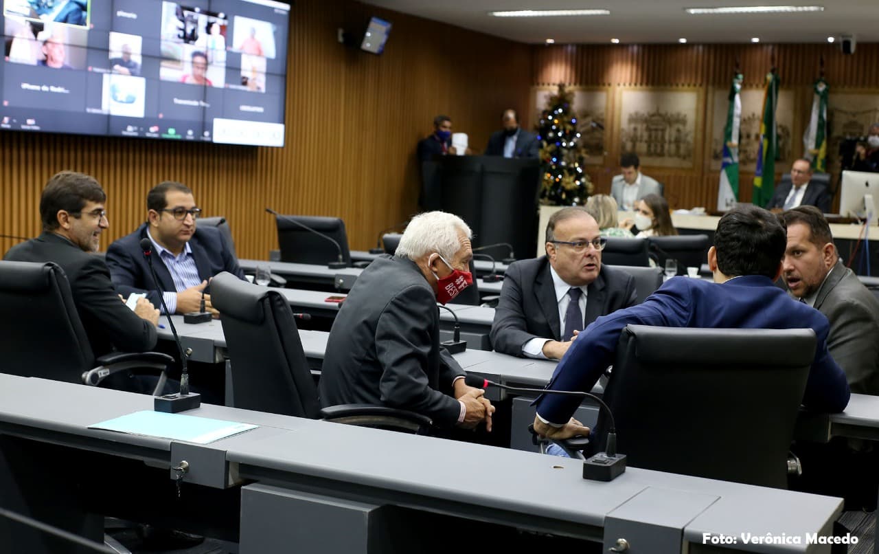 Projeto cria Caixinha de Natal voluntária para garis da capital potiguar