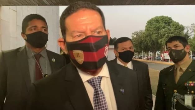 Vice-presidente Hamilton Mourão testa positivo para a Covid-19