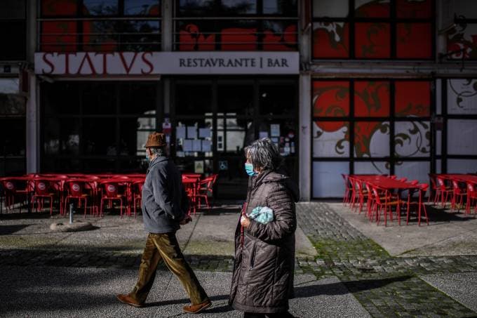 Portugal cogita enviar pacientes com Covid-19 para outros países