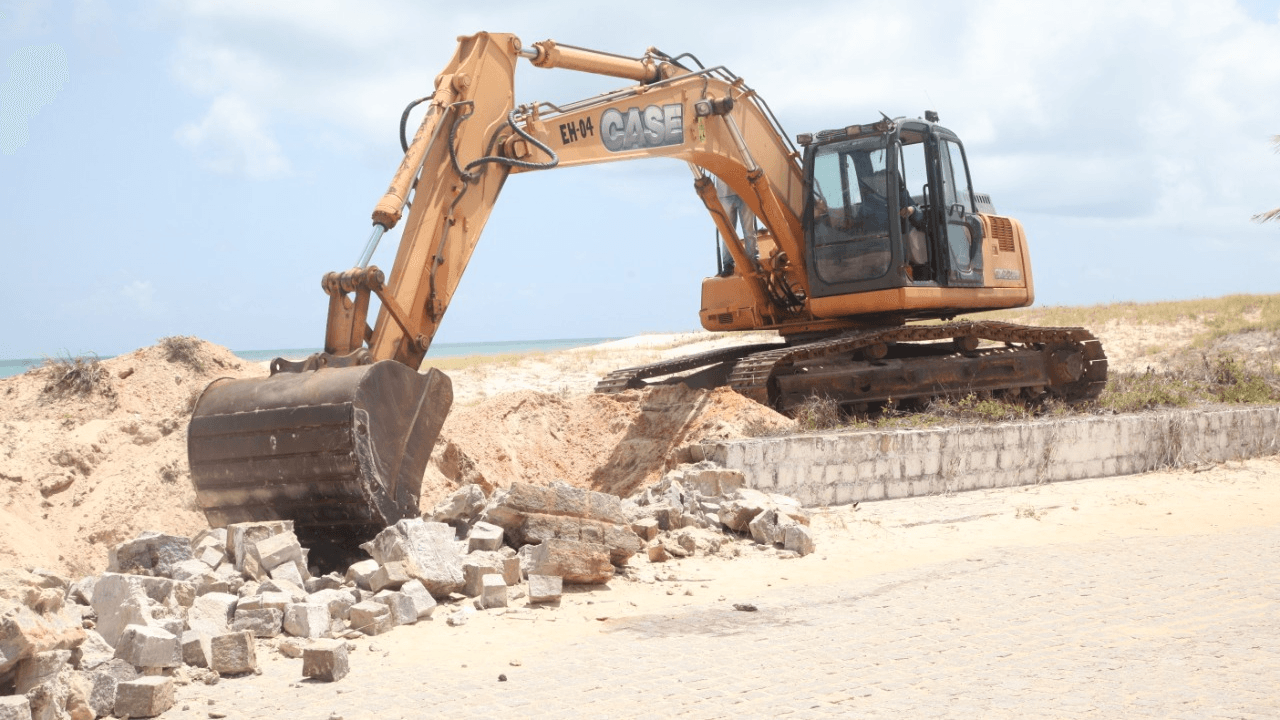 FOTOS: Prefeitura de Parnamirim inicia urbanização de Pirangi