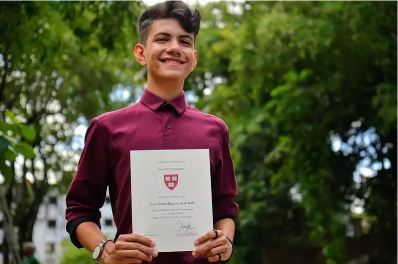 Pernambucano de 17 anos entra em Harvard: ‘Vou aplicar meu conhecimento no Brasil'