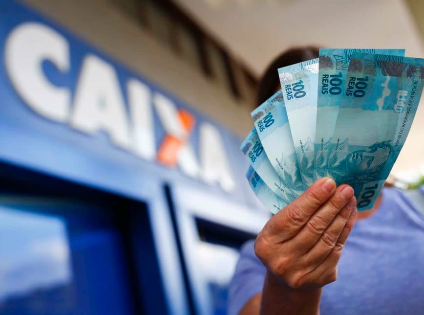 Mais 22 mil pessoas recebem parcelas do auxílio emergencial após reavaliações