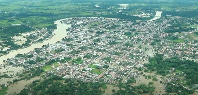 Acre vive enchente recorde com mais de 120 mil afetados