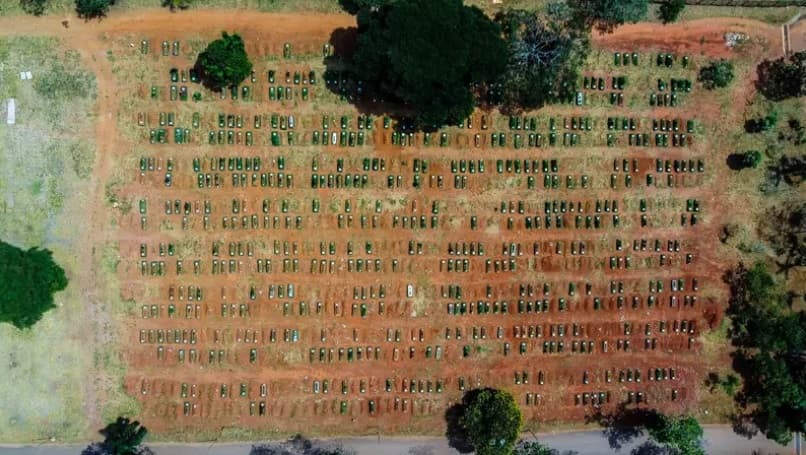 Alta de mortes por Covid-19 pressiona sistema funerário em capitais