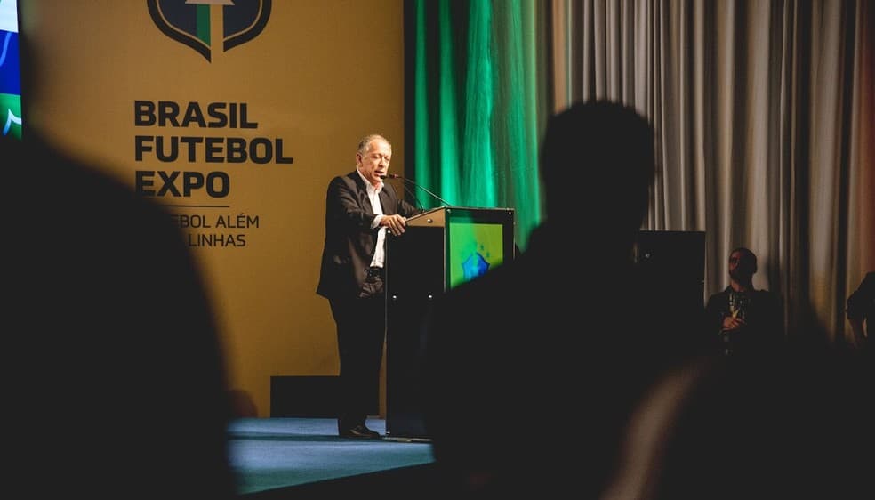CBF divulga números da pandemia no futebol e decide continuar com jogos: "É seguro, responsável e controlado"