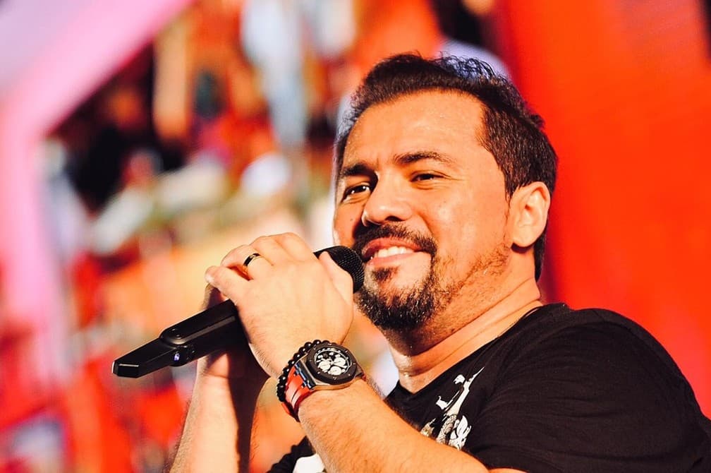 Xand Avião demite músicos e outros funcionários por conta dos efeitos da pandemia do coronavírus