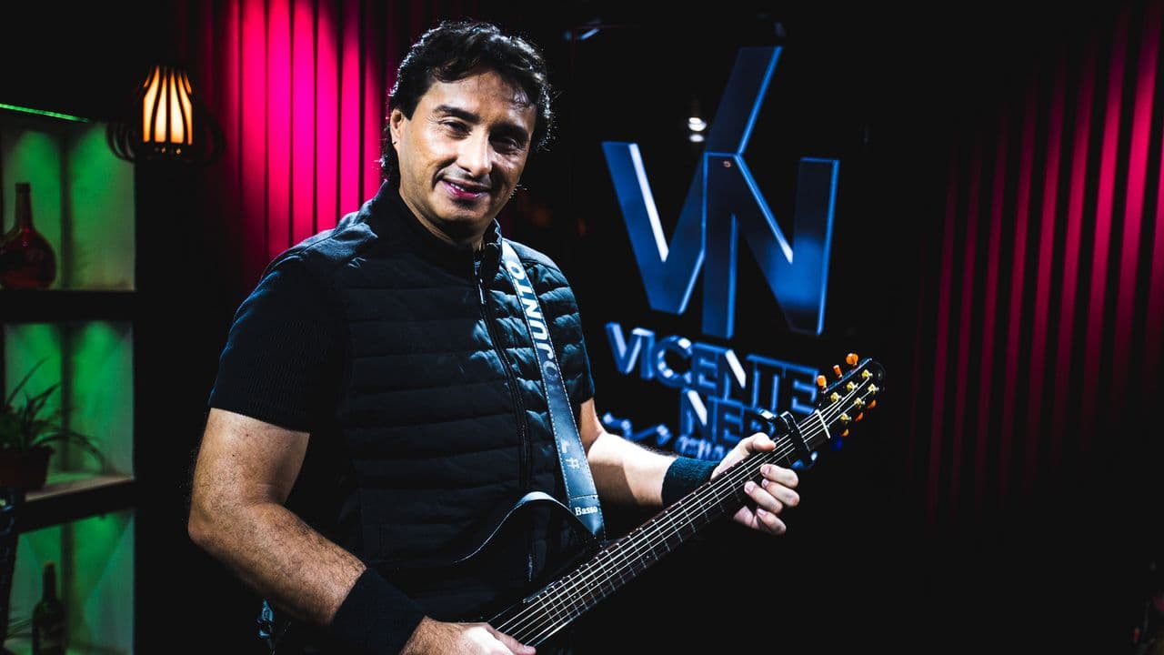 Cantor Vicente Nery é internado com Covid-19 em Fortaleza