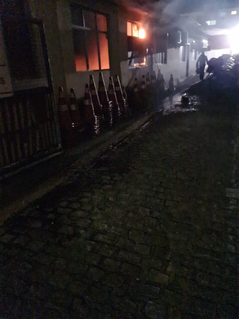 Incêndio no prédio da STTU na noite deste domingo
