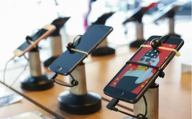 Brasil tem 2,1 dispositivos digitais por habitante, diz estudo da FGV
