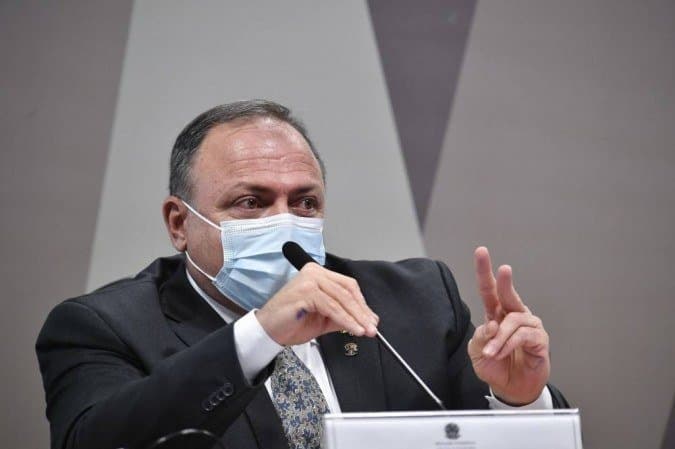Pazuello é nomeado para cargo de Secretário de Estudos Estratégicos da Secretaria Especial de Assuntos Estratégicos da Presidência da República