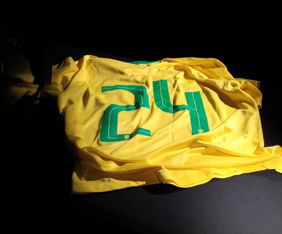 CBF responde Justiça sobre não utilização da camisa 24 na Seleção Brasileira