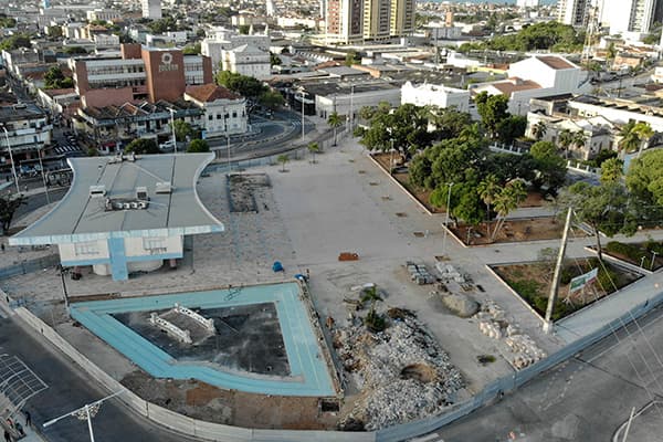 Governo do Estado suspende obras de praças em Natal