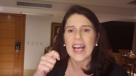 VÍDEO: Esposa de Carlos Eduardo diz que o Governo do Estado abandonou as mulheres