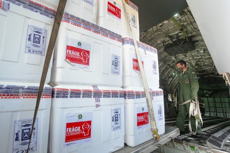 Ministério da Saúde anuncia envio de 143 mil doses de vacinas essa semana para o RN