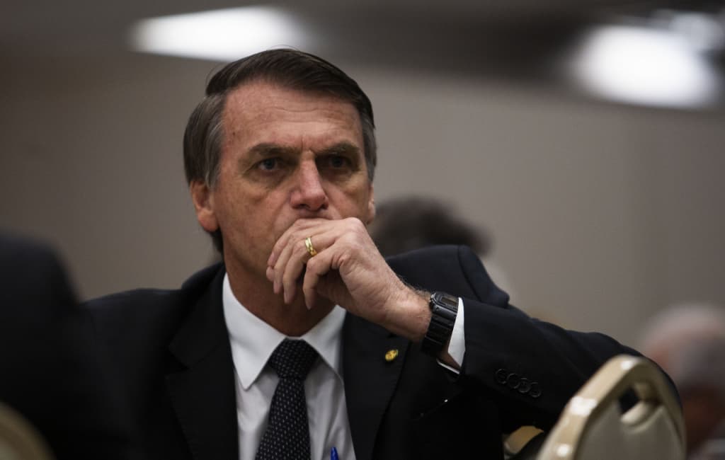 Presidente tem crise de soluços e deixa jantar com empresários no RS