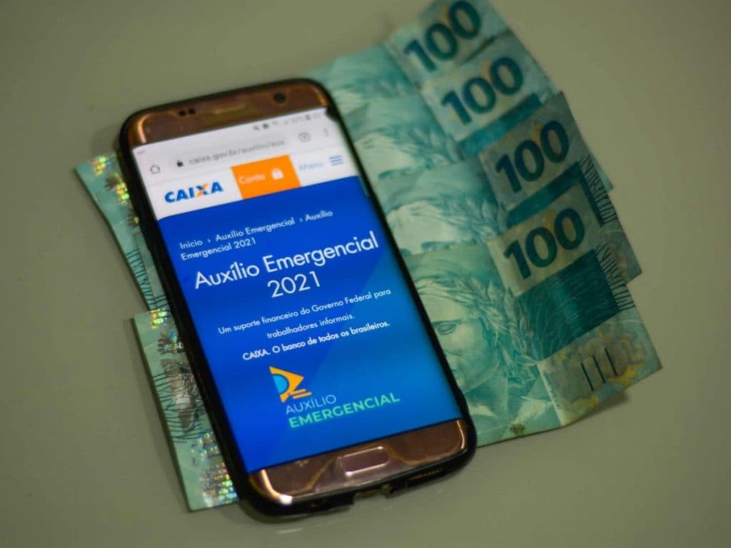 Após conclusão da quarta parcela, gasto com auxílio emergencial chega a R$ 34,7 bilhões em 2021