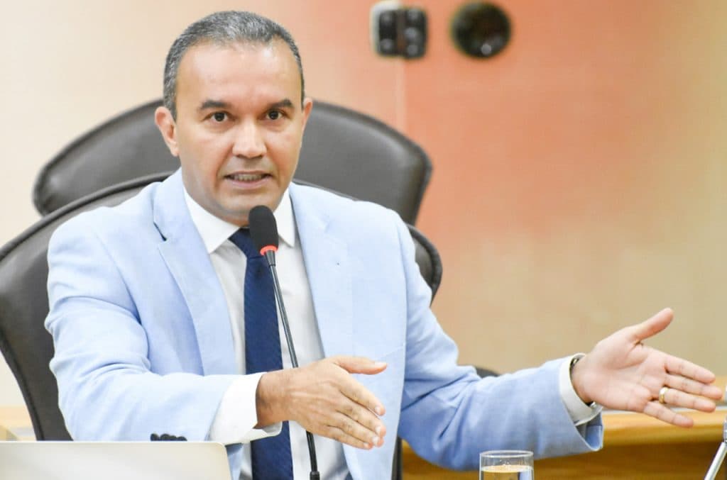 Kelps Lima acusa Governo do Estado de usar artifício para “esconder” desejo de privatizar alguns serviços da CAERN