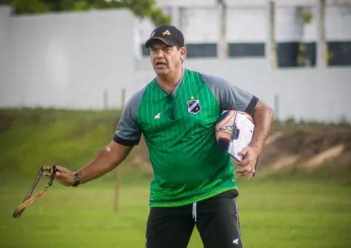 Moacir Júnior recebe proposta do Manaus e pode deixar o ABC antes de duelo contra o Flamengo