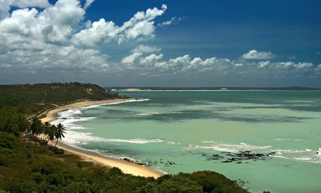 A CIDADE MAIS CONHECIDA DO PLANETA DO MOMENTO: Baía Formosa-RN, terra de apaixonados pelo surfe e berço do campeão olímpico Italo Ferreira - destaca imprensa nacional