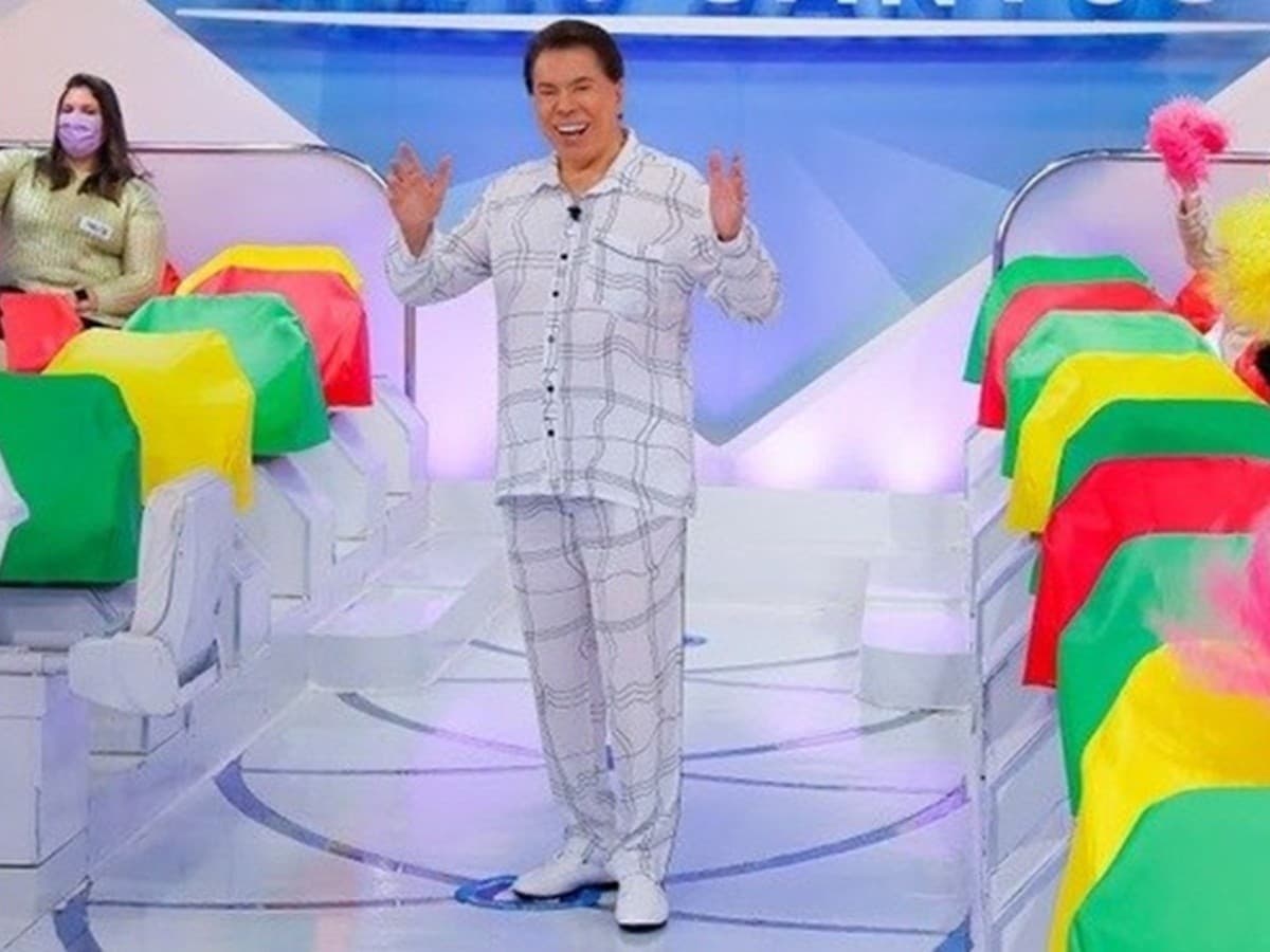 Com Covid-19, Silvio Santos tem alta e deixa hospital