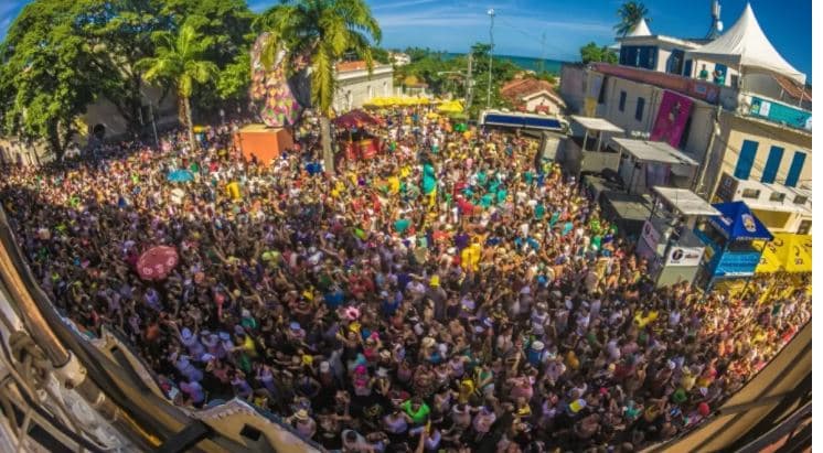 Salvador e Olinda já planejam eventos-teste para o Carnaval 2022; Recife pretende concluir 2ª dose antes da folia