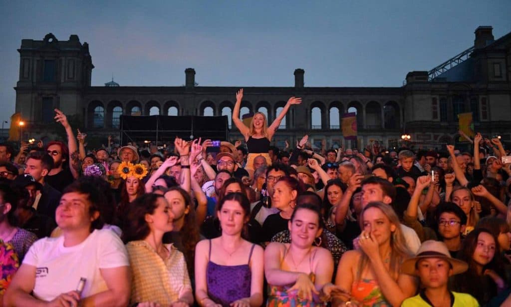 Pesquisa com 37 eventos aponta sucesso em retorno do público na Inglaterra