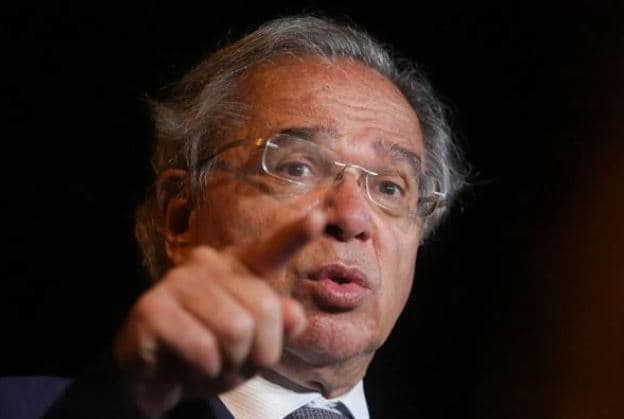Guedes: Antecipação de eleições afeta a economia, mas País não está ‘fora do controle'