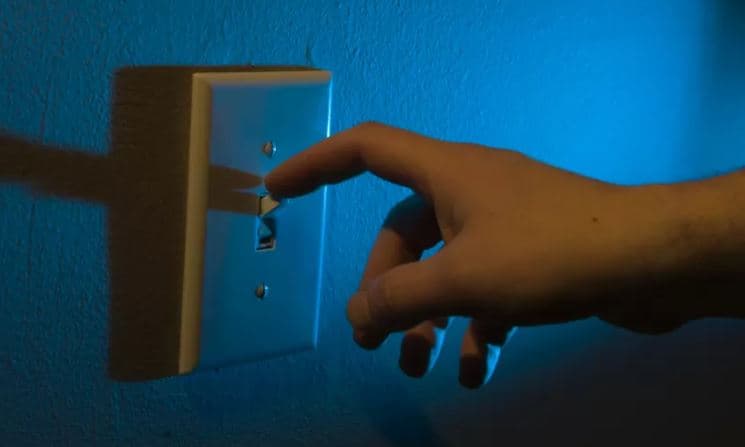 Programa do Governo Federal dará desconto de até 29% na conta de luz ao consumidor residencial que economizar energia elétrica; Saiba como vai funcionar