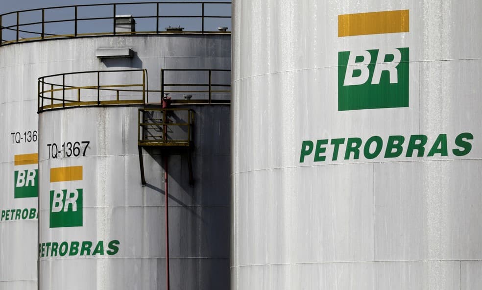 Petrobras eleva preço da gasolina nas refinarias a partir de quinta-feira (12)