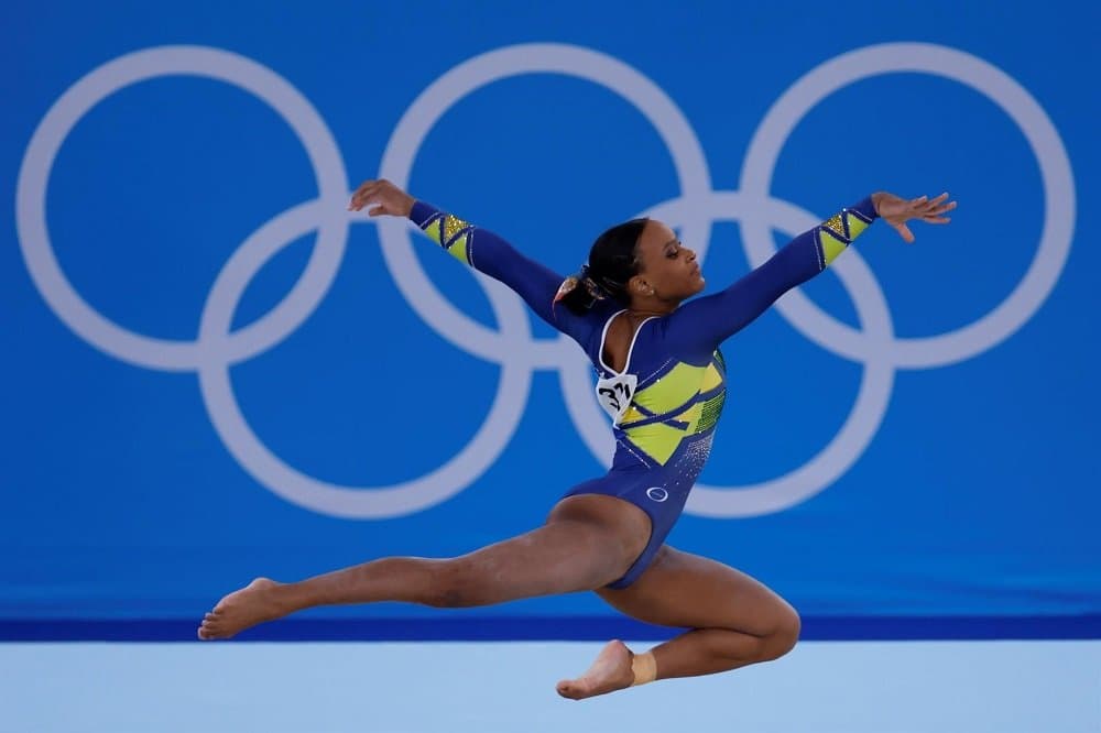 Confira a programação do Brasil na Olimpíada na noite deste domingo e madrugada e manhã da segunda-feira, com Rebeca Andrade em busca de mais um ouro