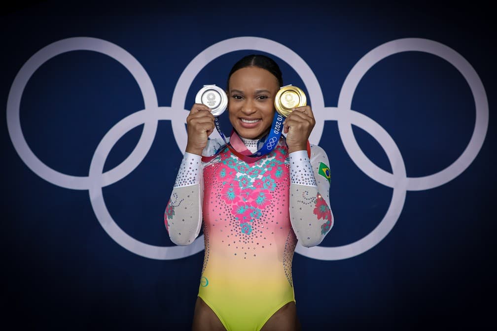 Rebeca Andrade será porta-bandeira do Brasil em cerimônia de encerramento das Olimpíadas