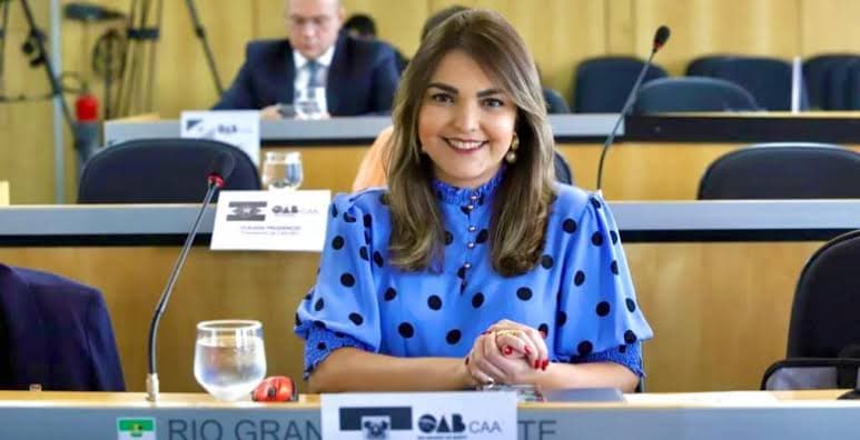 Monalissa Dantas recorre à vitimização de perseguição política para tentar justificar erros graves apontados em sindicância na CAARN