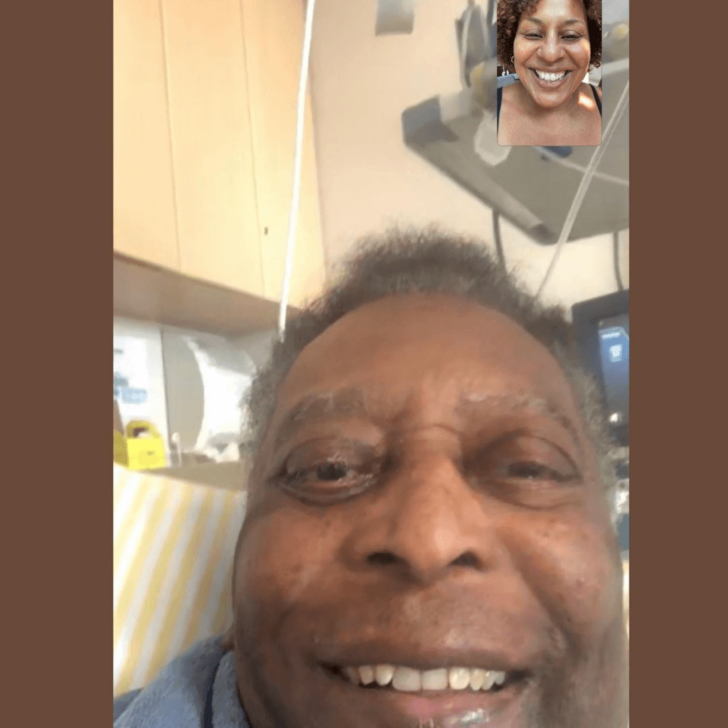 Filha diz que Pelé se recupera bem de cirurgia: ‘Está de bom humor e sem dor'