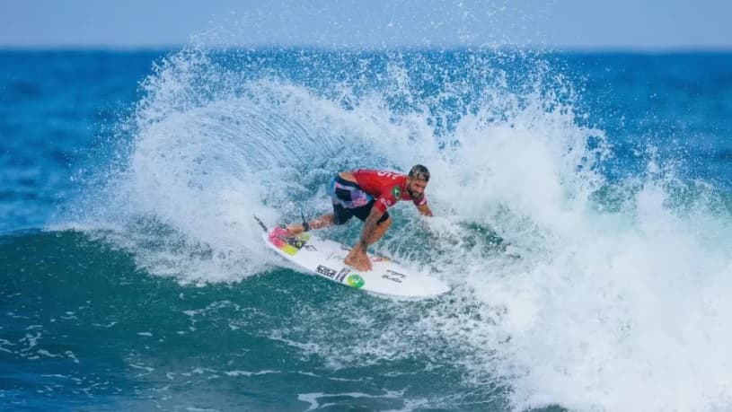 O campeão de 2021 do Circuito Mundial de Surfe será um brasileiro: Filipe Toledo, Gabriel Medina ou Italo Ferreira