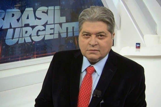 Datena afirma: "Quem está contando com minha não candidatura pode tirar o cavalo da chuva"