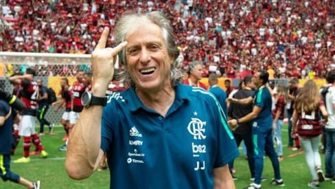 Jorge Jesus se emociona com gritos de ‘Mister’ no Maracanã e não descarta retorno: “Minha mala está sempre feita”
