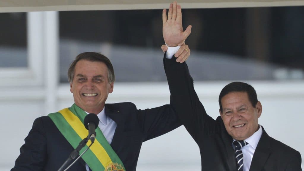 Mourão sobre evento eleitoral de Bolsonaro: “Se for convidado, vou”