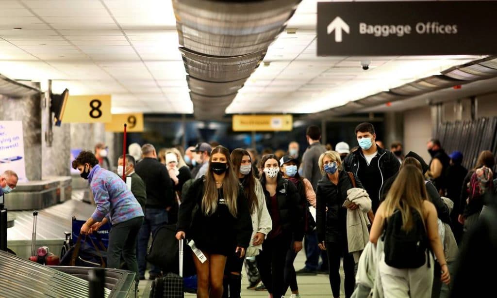 EUA divulgam regras para retorno de turistas estrangeiros, incluindo vacinação e testes antes do embarque