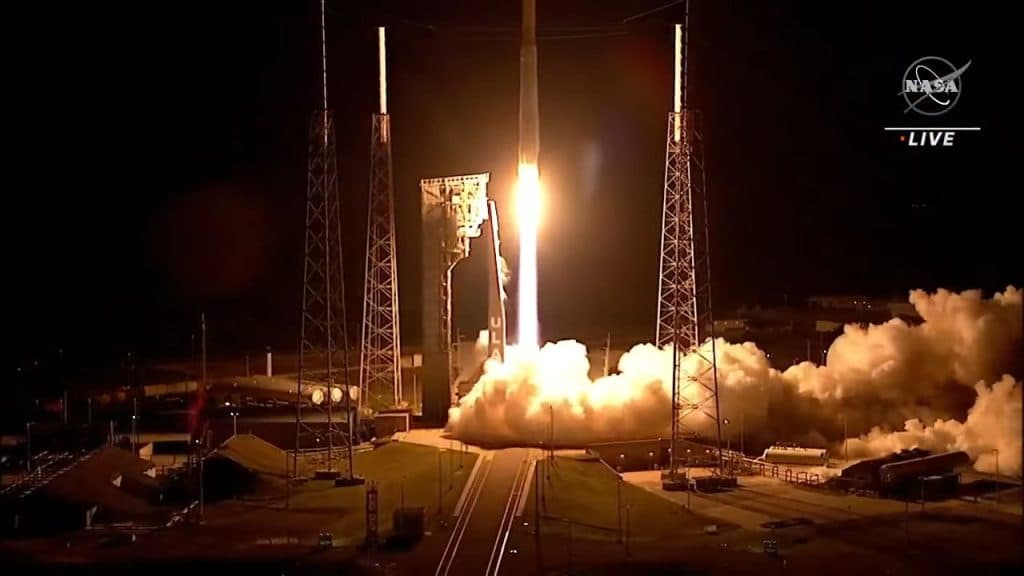 MISSÃO LUCY: Foguete da Nasa decola para viagem de 12 anos até asteroides de Júpiter