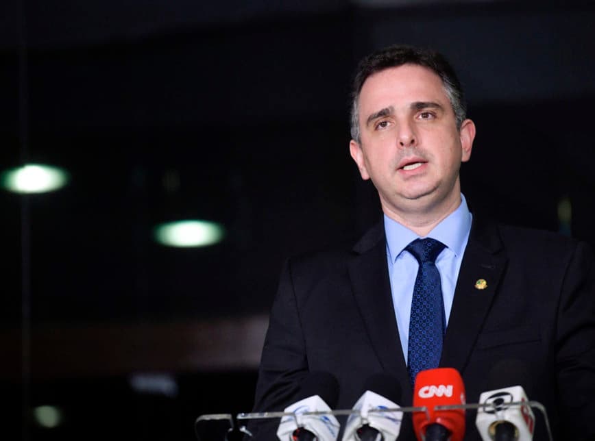 Senado terá “boa vontade em agilizar” análise do projeto que altera a cobrança de ICMS sobre os combustíveis, diz Pacheco