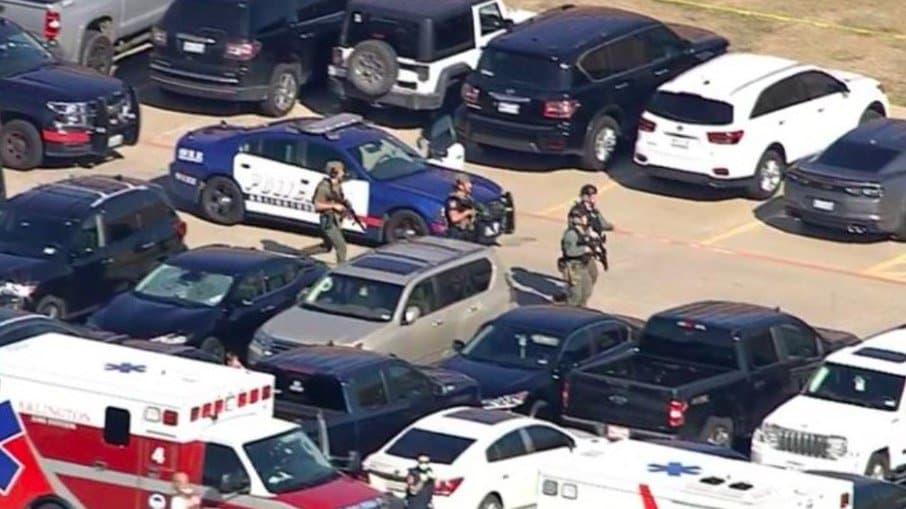 Polícia dos EUA prende jovem de 18 anos por tiroteio que deixou 4 feridos em escola no Texas
