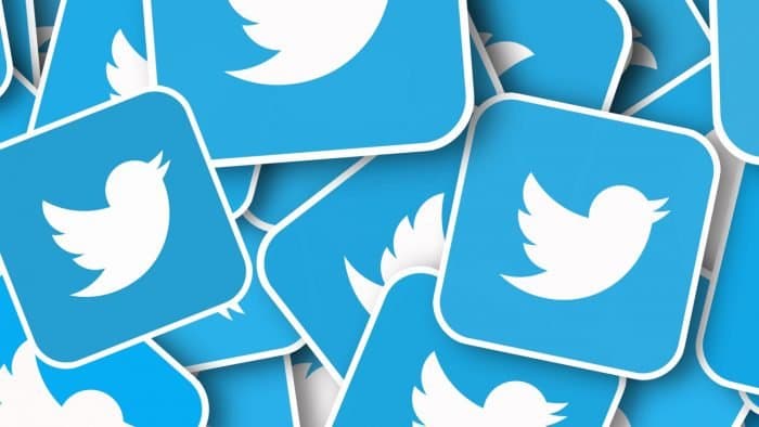 Com instabilidade de WhatsApp, Instagram e Facebook, internet bomba com memes no Twitter; veja alguns