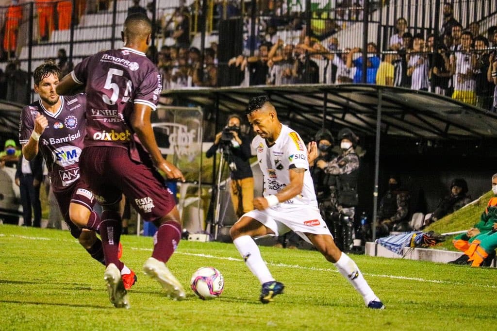 SUBIU E AINDA AJUDOU O RIVAL: Conquista do acesso pelo ABC salva o América, que herda vaga na Série D em 2022