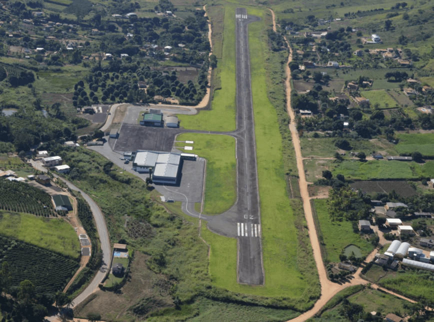 Aproximação feita pela aeronave de Marília Mendonça foi incomum