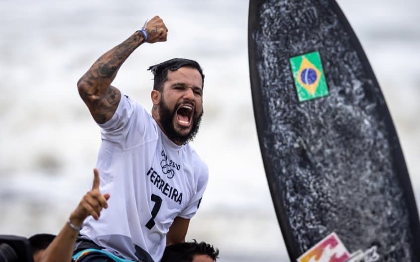 Potiguar Ítalo Ferreira concorre aos prêmios de Melhor Atleta do Ano e Atleta da Torcida; Participe da votação